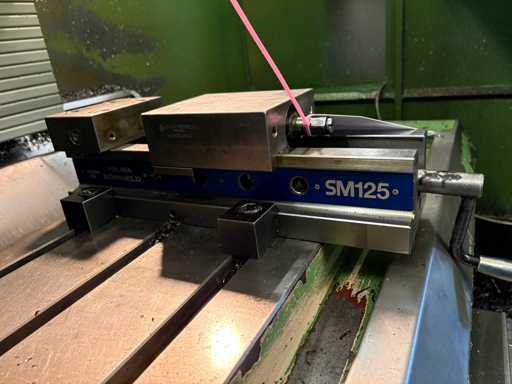 HILMA RÖHMHELD SM 125 Machine Vise