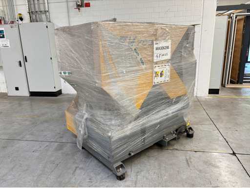 UNTHA LRK 700 Hacker Menthe