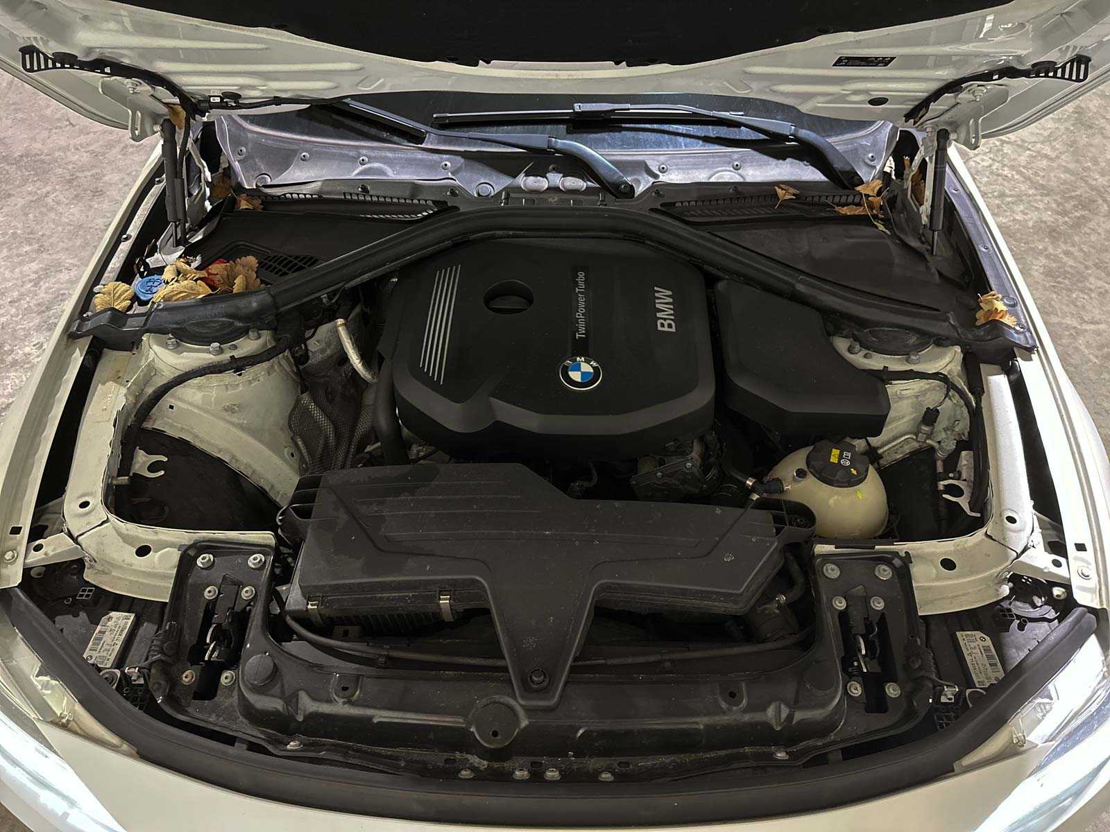 BMW 318i Corporate Lease Executive 3-serie 136pk 2018 (Origineel-NL), SB-204-F