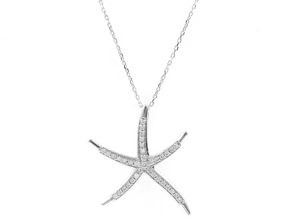 18 KT White gold Necklace with Pendant With Natural Diamonds