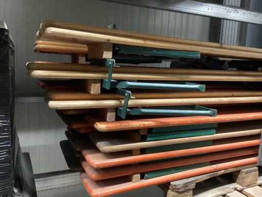 Set tavolino da birra // 6x tavoli larghi 50cm // 4x panche con schienale // 11 Panchine senza schienale