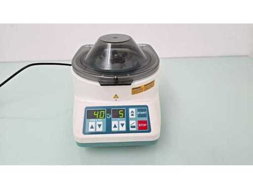 Hettich - EBA 20 - Zentrifuge