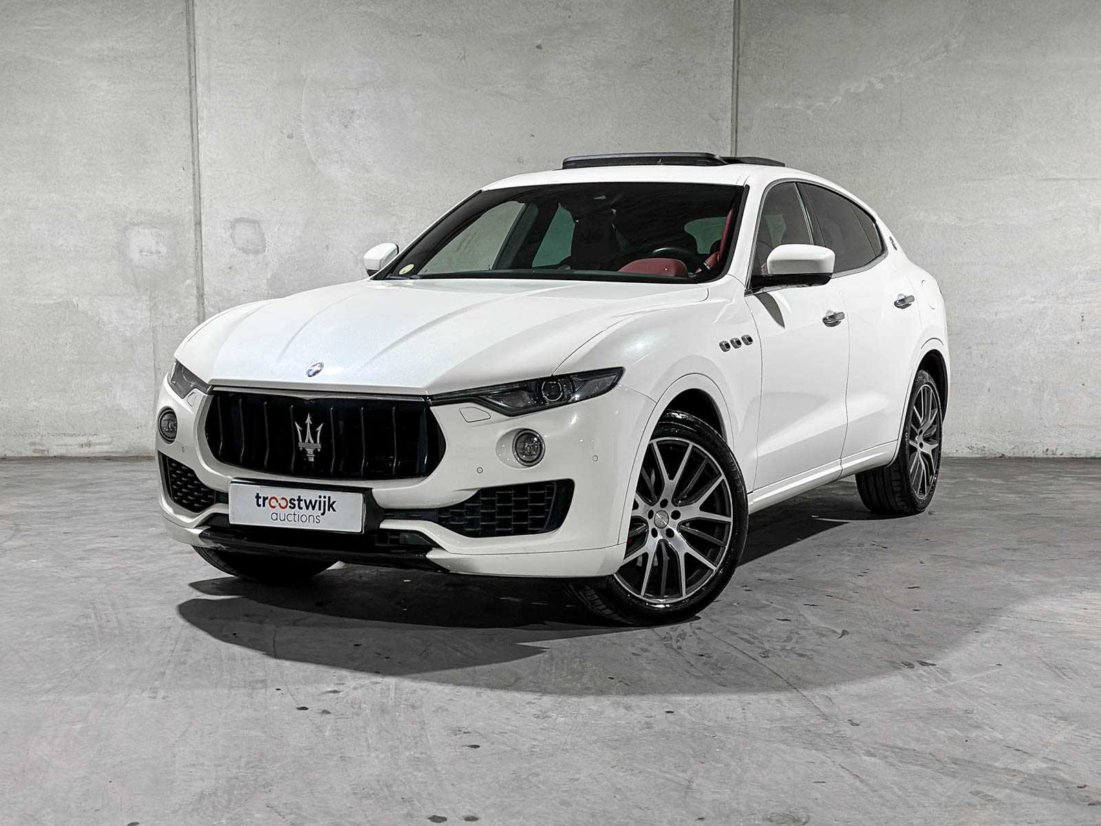Maserati Levante 3.0 V6 D AWD 275pk 2017 (Origineel-NL), ND-376-K