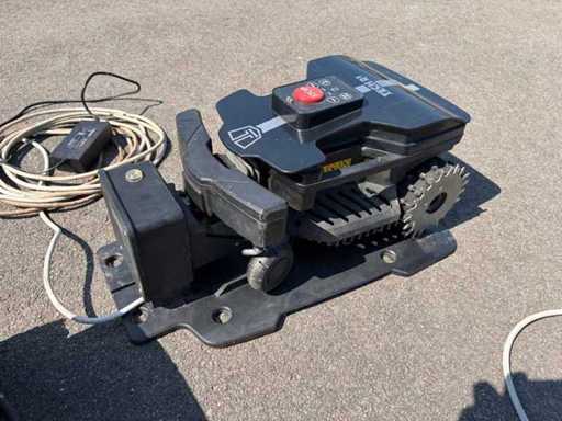 2020 Tech (Zucchetti Centro Sistemi) Tech Robot Série D1 Tondeuse à gazon robotisée
