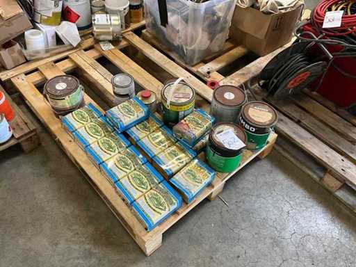 pallet divers - - Verf (20x)