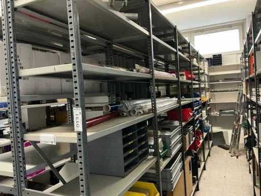 Raft de depozitare cu conținut