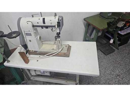 Machine à coudre PFAFF 530573