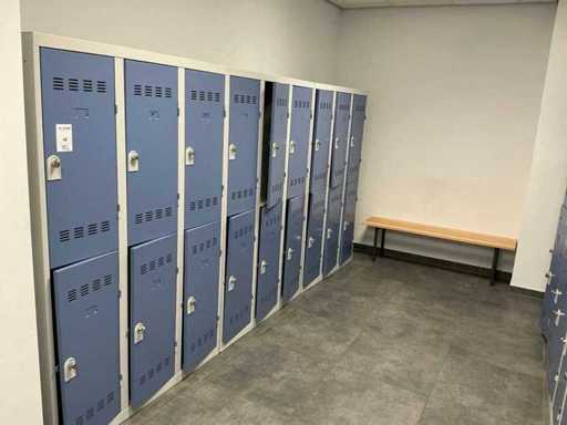 Schließfachschränke (3x)