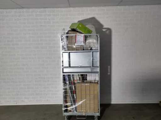 Rolcontainer met diverse producten