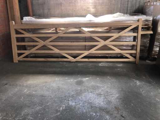 1x Poarta de paji?te Stejar 3m60