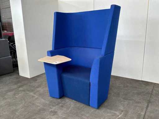 Acoustic lounge chair