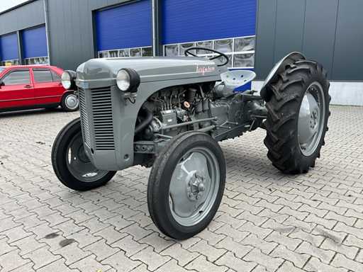 1956 Ferguson TEF 20 Classic Car Tractor 