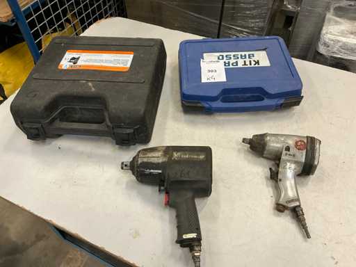 Vari utensili pneumatici (4x)