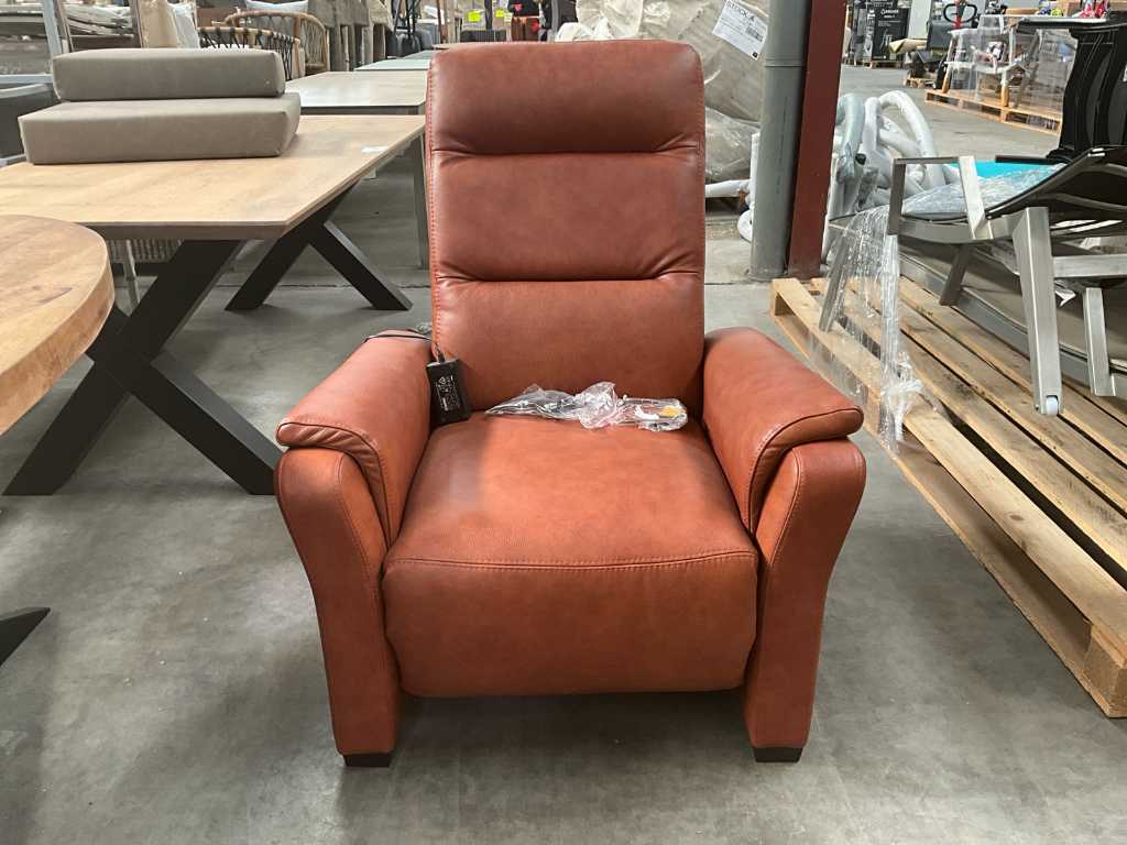 1x 1-seater recliner, leather