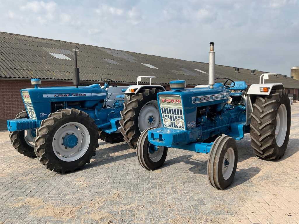 Oldtimer tractors, cars, forklifts, agricultural machinery and parts