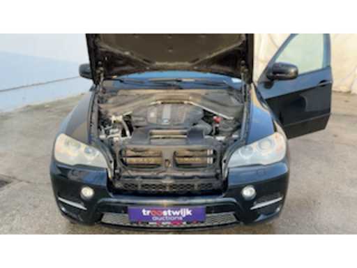 b0a779aa-be75-4a9d-b570-2472c7908065.mp4