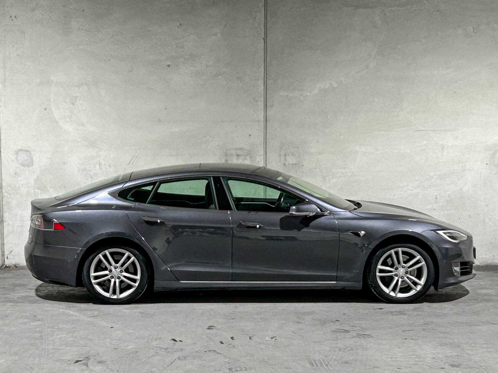 Tesla Model S 75D Base 333pk 2018 (Origineel-NL), RZ-492-N