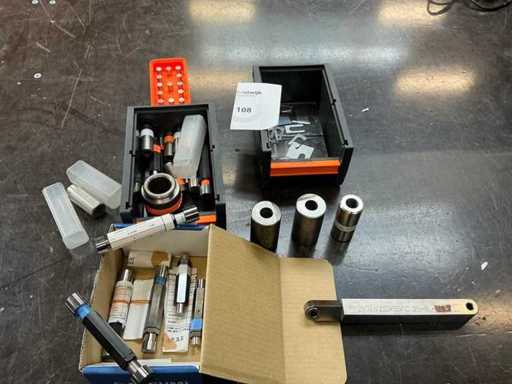 Série d’accessoires d’outils de mesure de précision