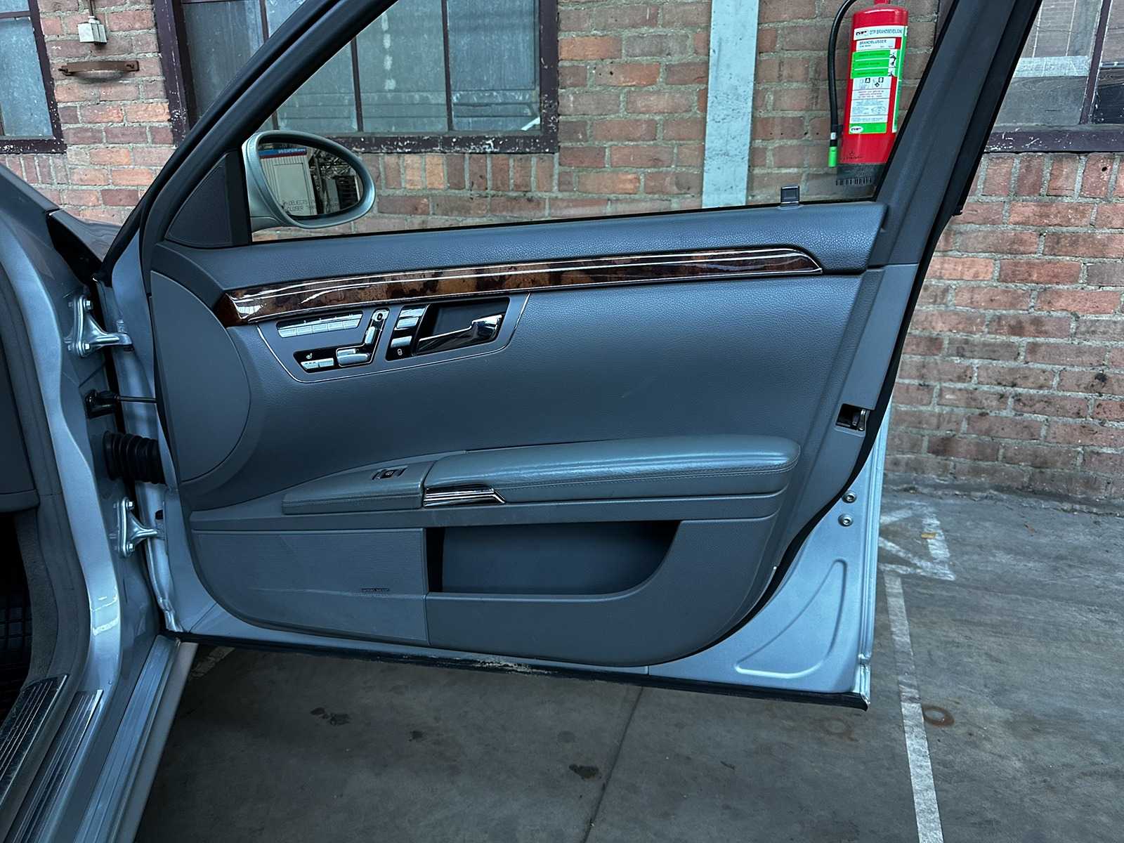 Mercedes-Benz S500 5.5 V8 388pk 2007 Youngtimer S-Klasse W221