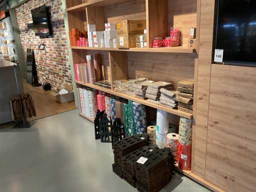 Partij kerst/sint cadeauverpakkingsmaterialen