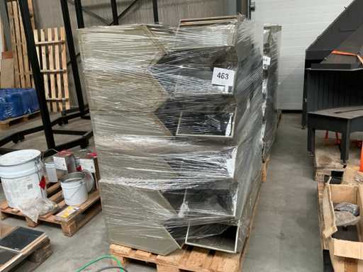 Overtoom Storage Bins (34x)