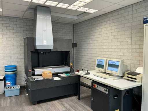 Werth Video-Check IP 800 3D CNC Optical Measuring Machine (CMM)