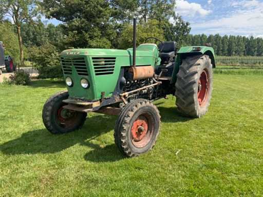 1970 Deutz D8006 Tweewielaangedreven landbouwtractor