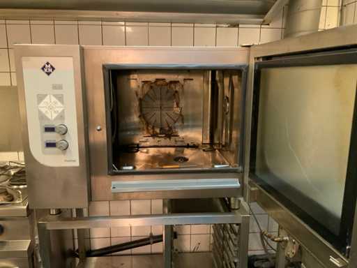 MKN Combi steamer on stand