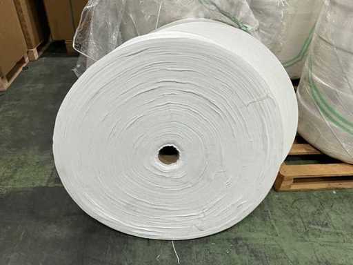 Roll of mouth mask filter layer (80x)