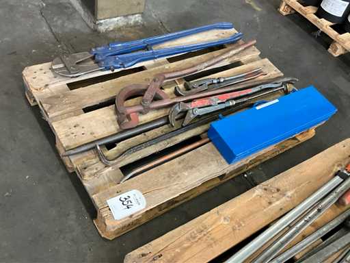 Diverse unelte grele de mână (8x)