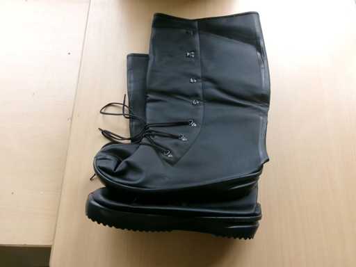 CZ Überschuh Mix, neuwertig (R15) (13x)