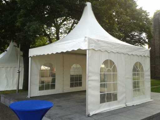 Röder Highlight Pagodenzelt (4x4 m)