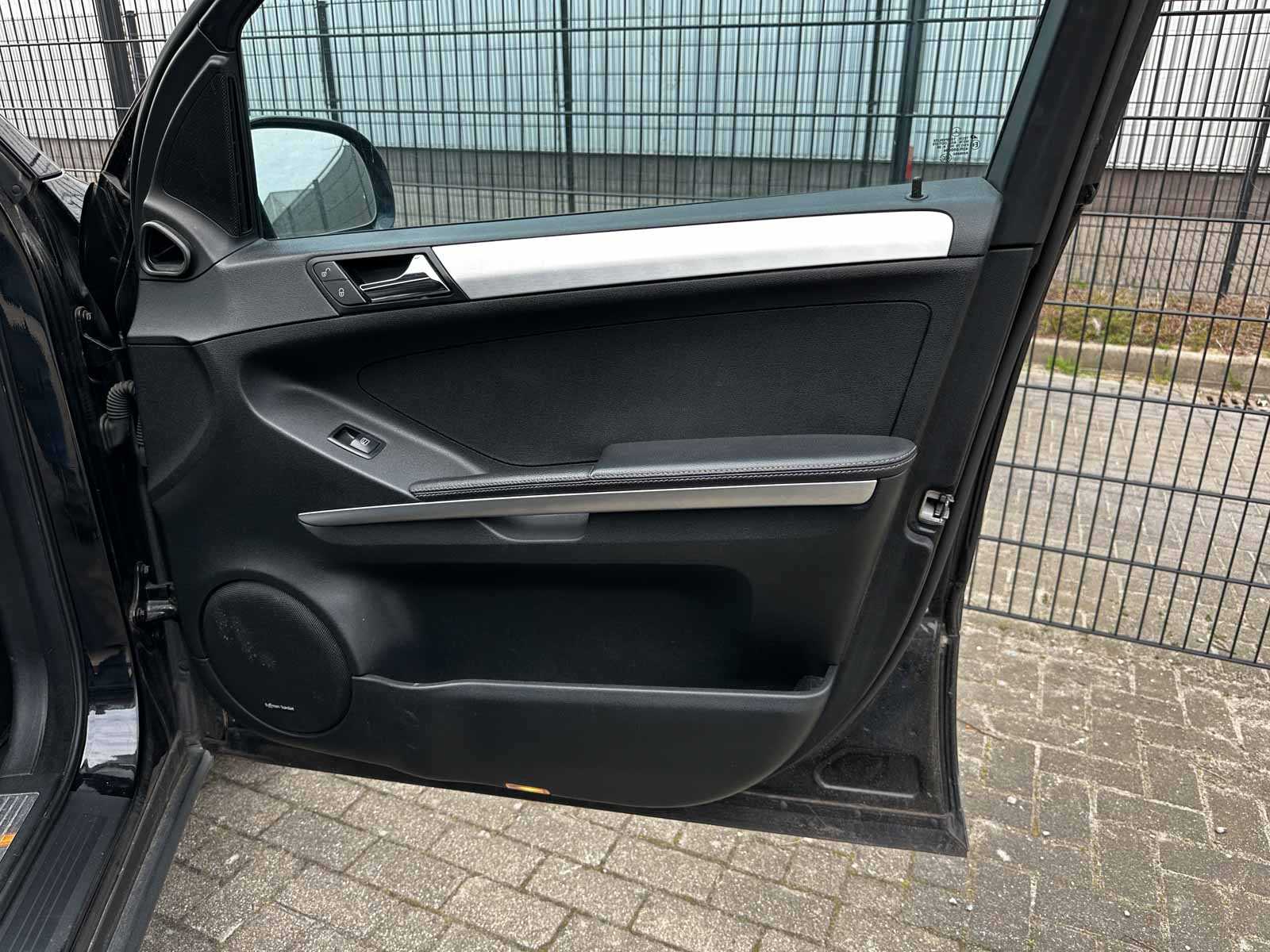 Mercedes-Benz M320 CDI M-klasse 221pk 2006, V-450-HD