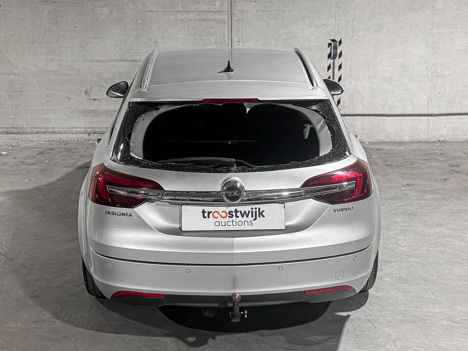 Opel Insignia Sports Tourer 1.6 T Innovation 170pk 2016, L-522-LR