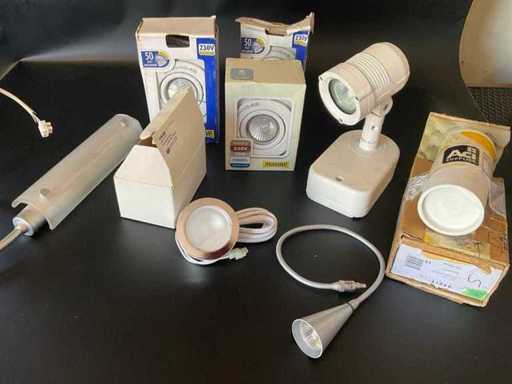 Iluminat divers