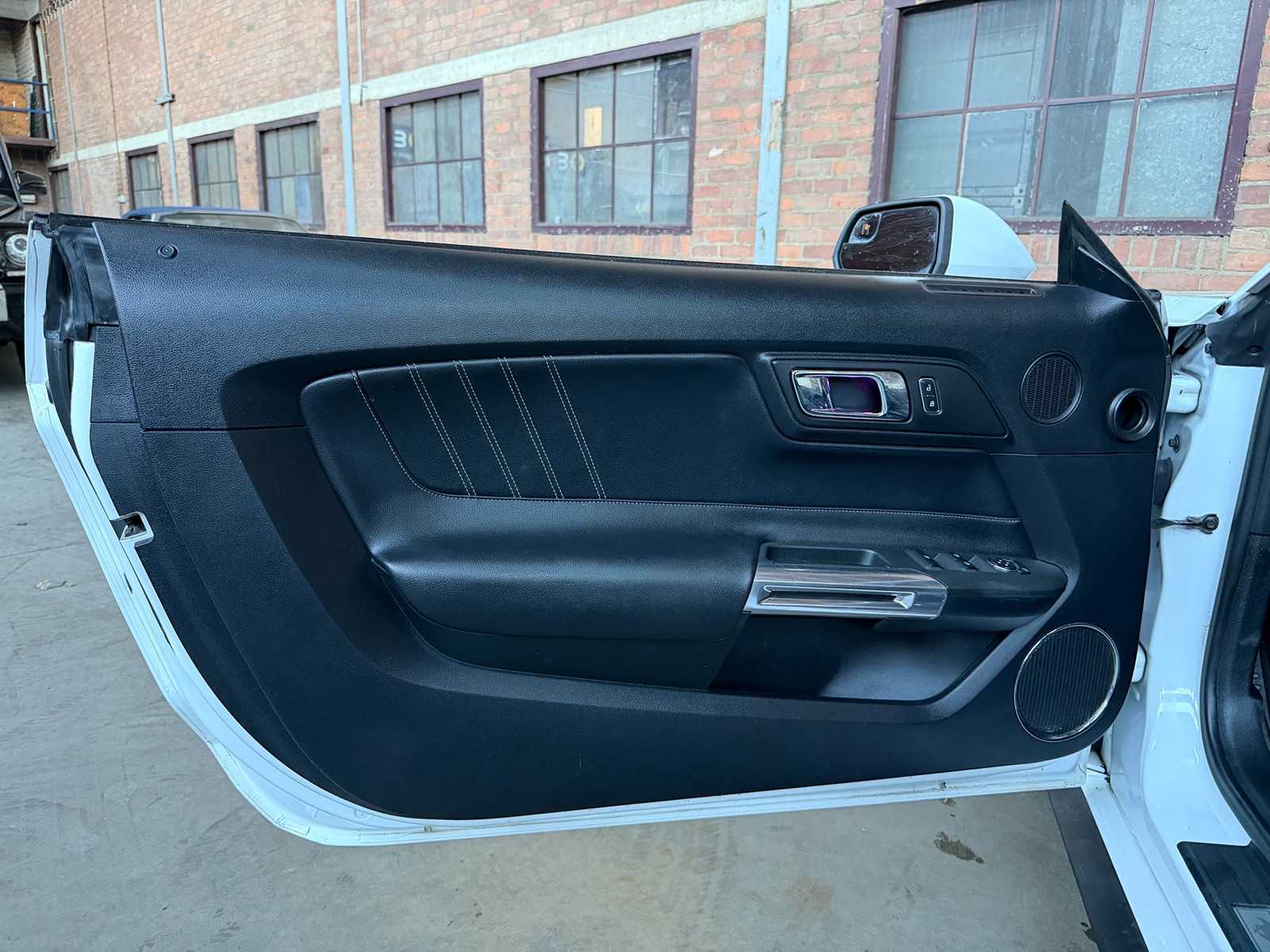 Ford Mustang Cabrio Ecoboost Premium 2.3 310pk 2015