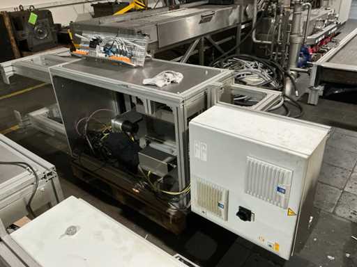 KEYANCE XG X2500 VISION Test Cell