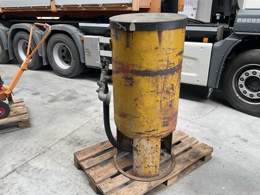 Oală de sablare Atlas copco cu accesorii