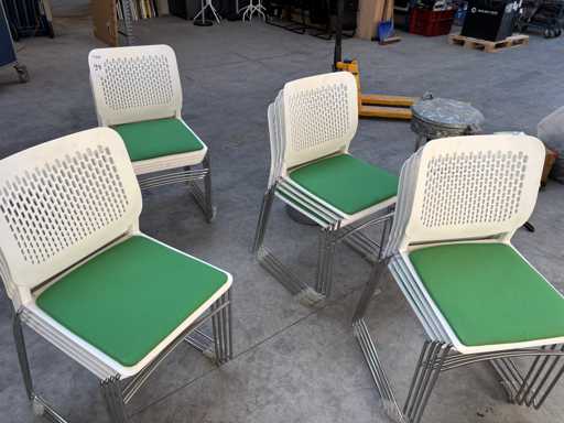 Chaise empilable Narbutas (16x)