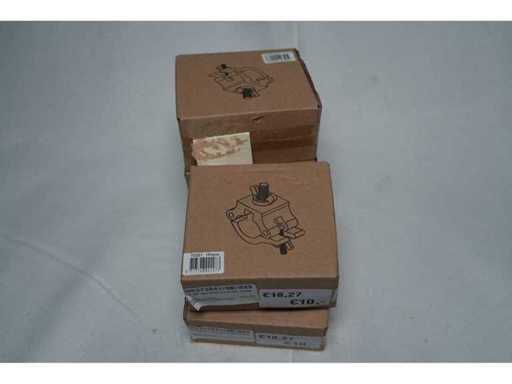 SHOWTEC - 50 MM HALF COUPLER SILVER 500KG (5x)