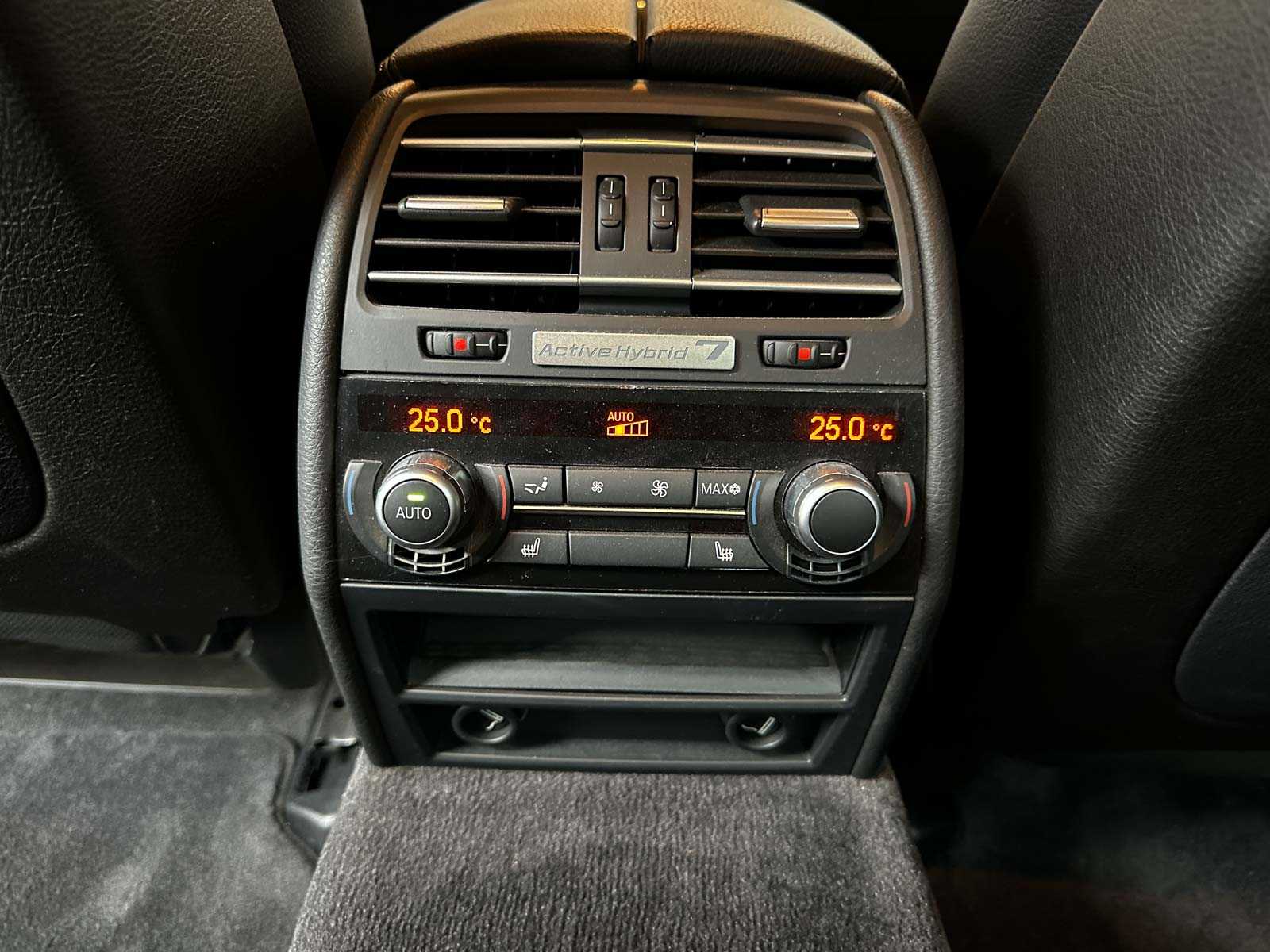 BMW ActiveHybrid7 F04 4.4 V8 465pk 2010 Youngtimer (70.000 km)