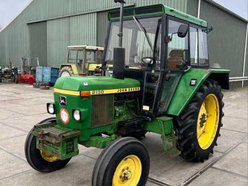Tracteur agricole John Deere 2130 1976