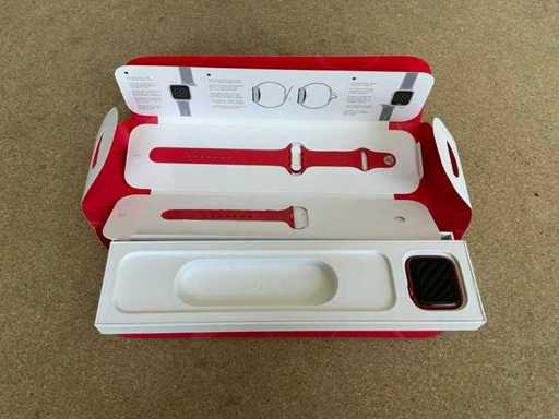 Apple Watch 6 (44mm)