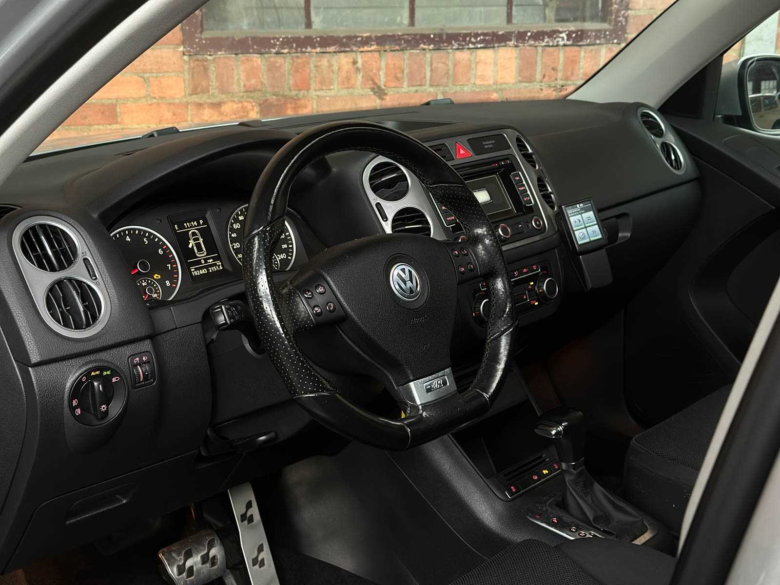 Volkswagen Tiguan 2.0 TSI Sport&Style 4Matic R-Line 170hp 2010, 21-KJR-3 Youngtimer