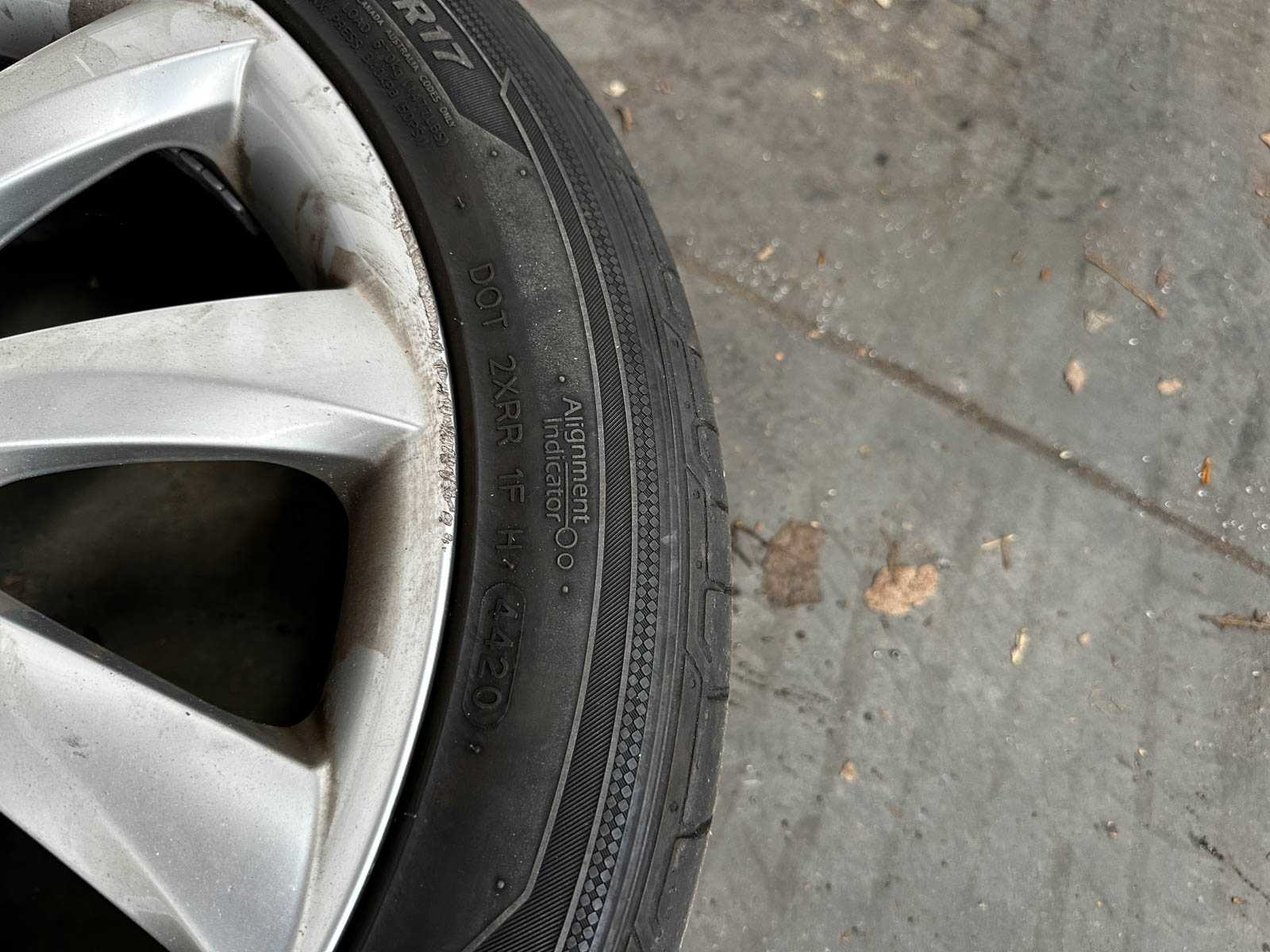 Alfa Romeo Giulietta 1.4 T Distinctive 170pk 2012 (Origineel-NL), 00-XKP-5