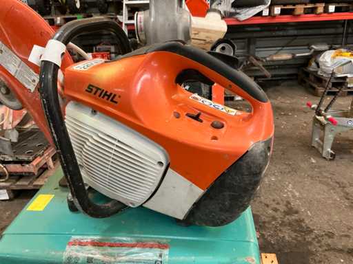 Stihl TS 420 Power Cutter DÉFECTUEUX