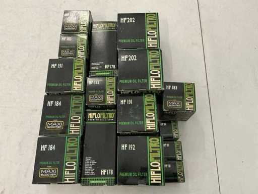 Partij Diverse waaronder,oliefilters,aircofilters enz.