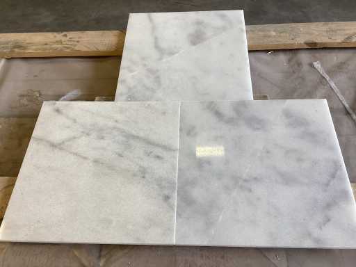 Natuursteen Marmer Wit/Grijs Gepolijst 30,5x30,5 cm Tegel 35 m²