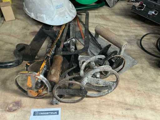 Serie de diverse unelte