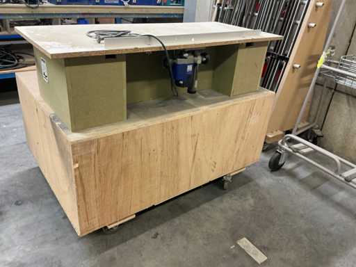 Berner BR-621 Router